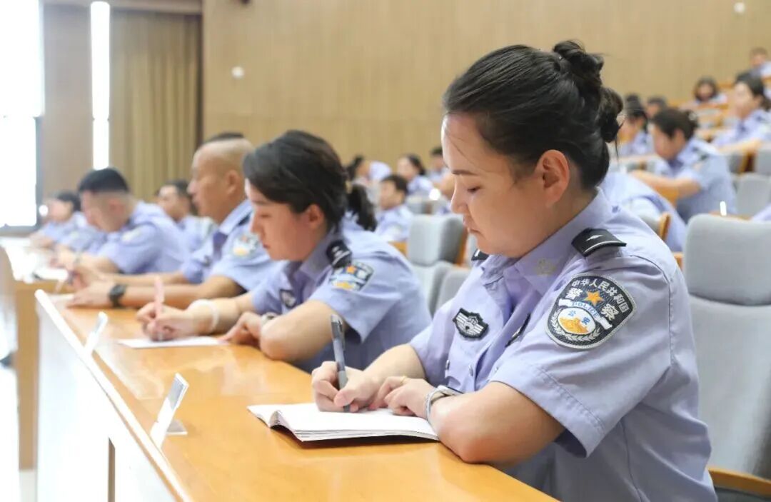 跨越7000公里，覆盖4000余人次！这场“送教上门”为内蒙古公安宣传注入新动能